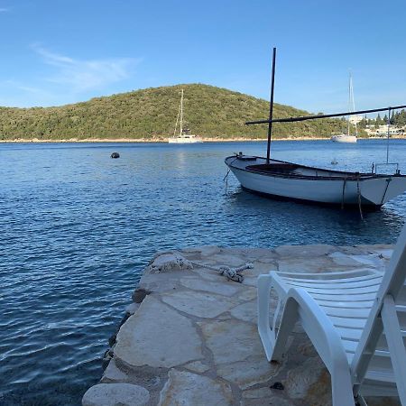 Studio Apartments More Korcula Bagian luar foto