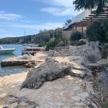 Studio Apartments More Korcula Bagian luar foto