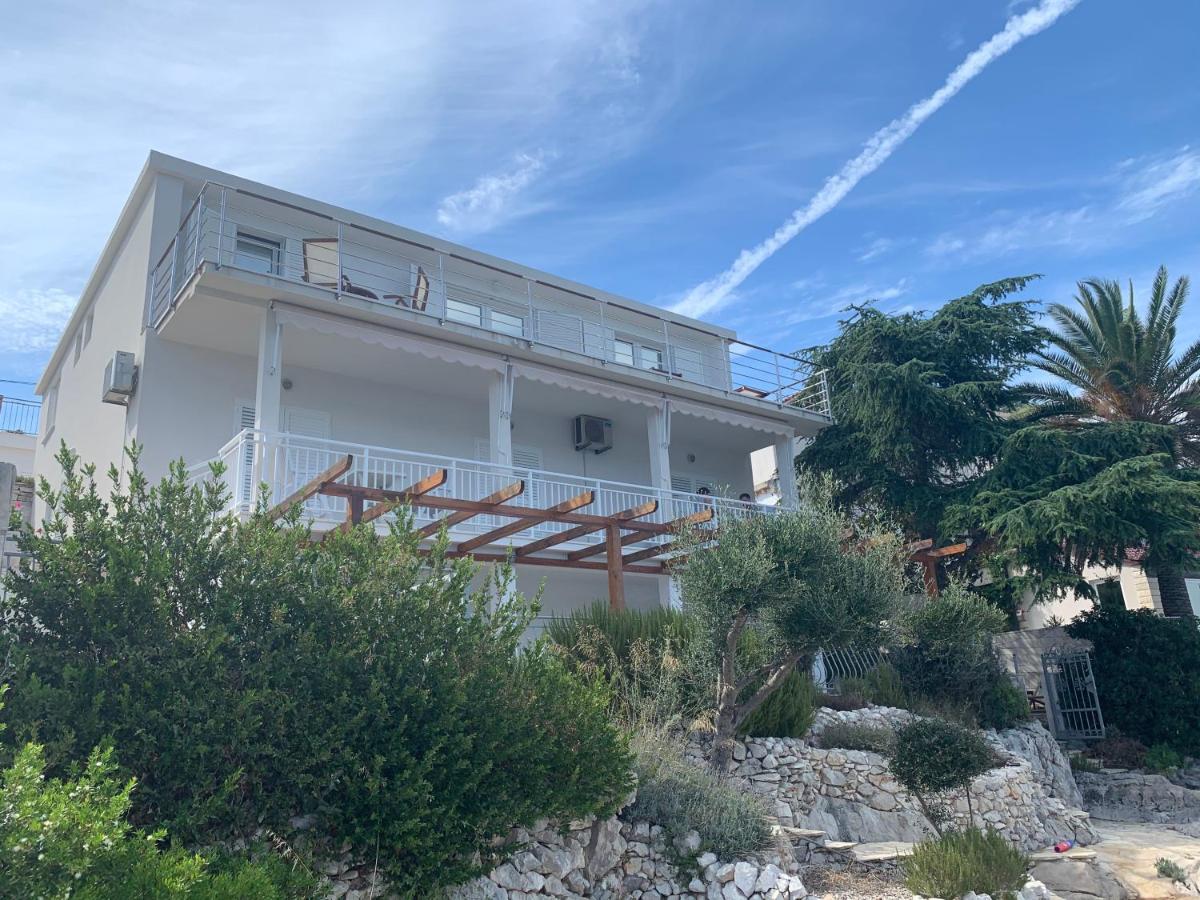 Studio Apartments More Korcula Bagian luar foto