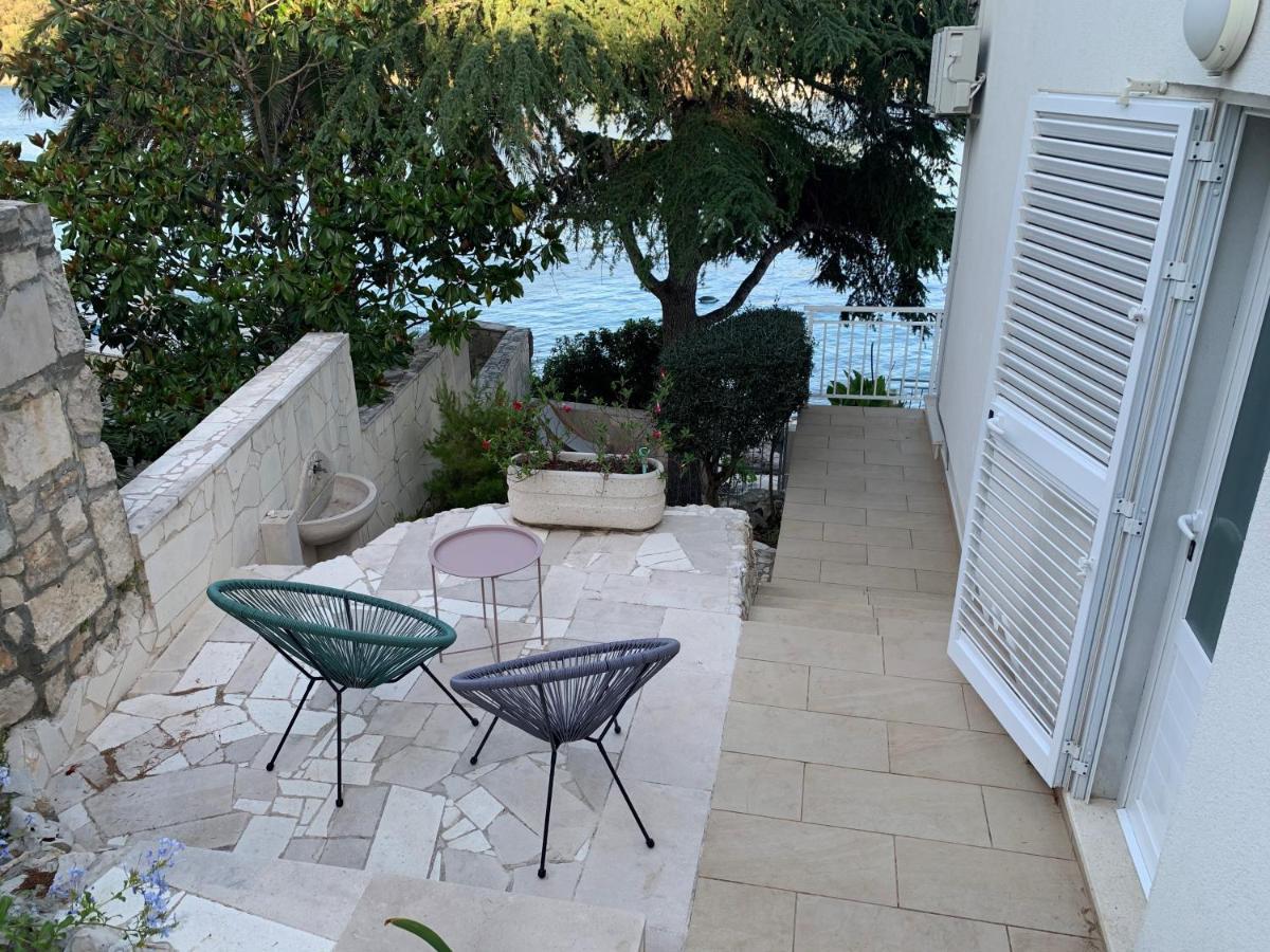 Studio Apartments More Korcula Bagian luar foto